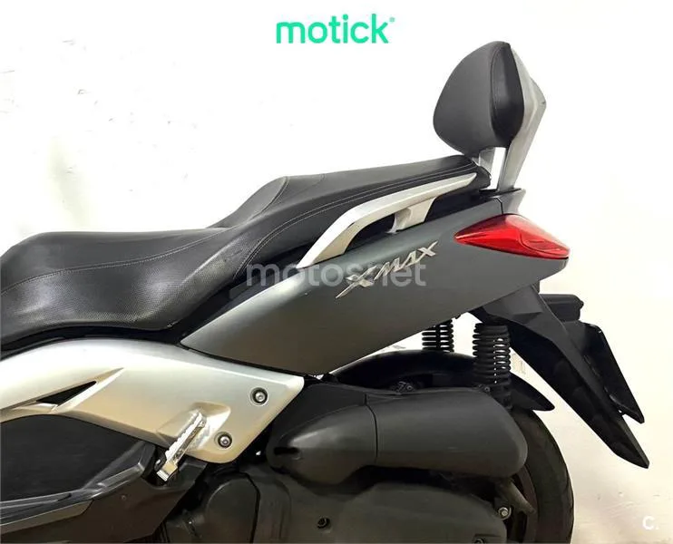 Yamaha XMAX 125 – Vista 7