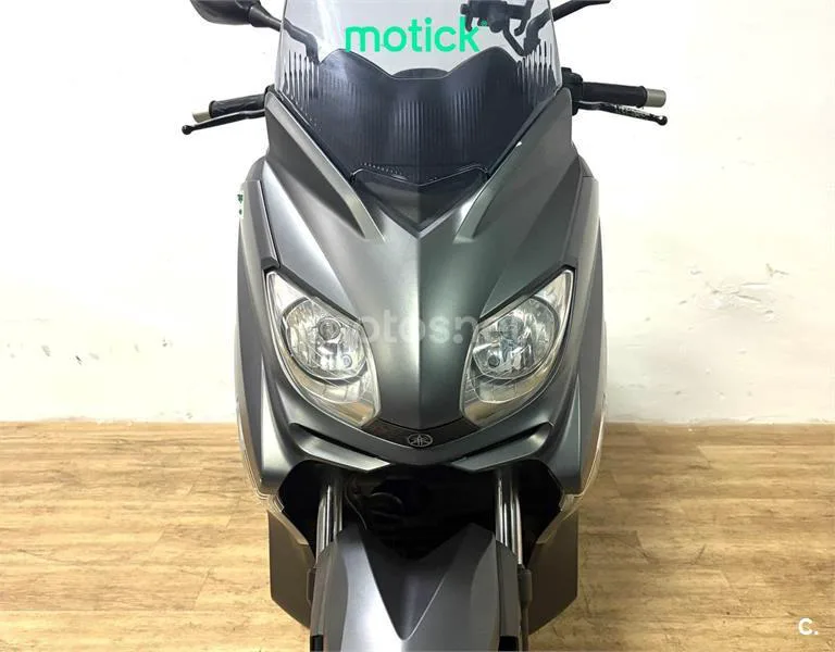 Yamaha XMAX 125 – Vista 8