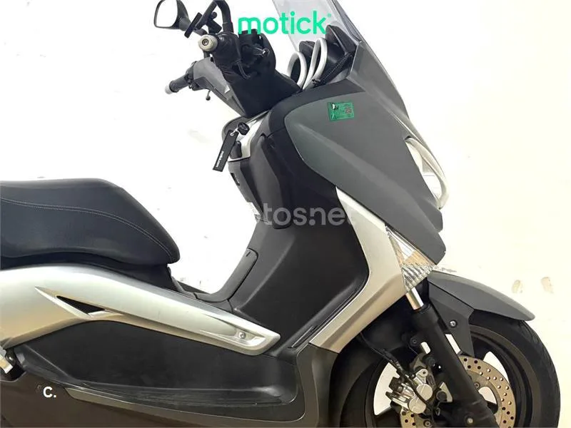 Yamaha XMAX 125 – Vista 3