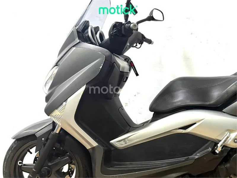 Yamaha XMAX 125 – Vista 6