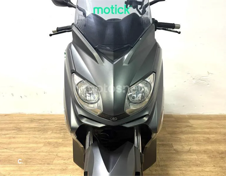 Yamaha XMAX 125 – Vista 8