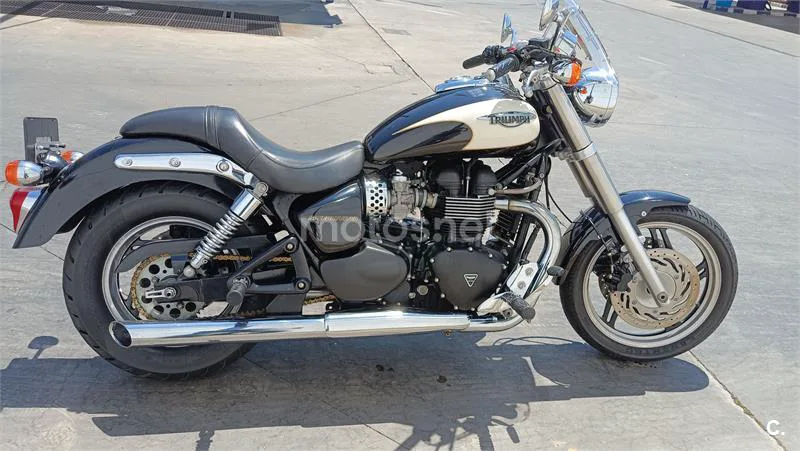 Triumph Speedmaster 900 2-Tone 4900 € 2010 Huelva - 2