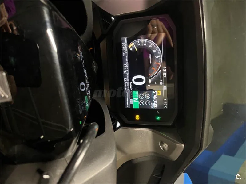 Honda Forza 750 – Vista 6