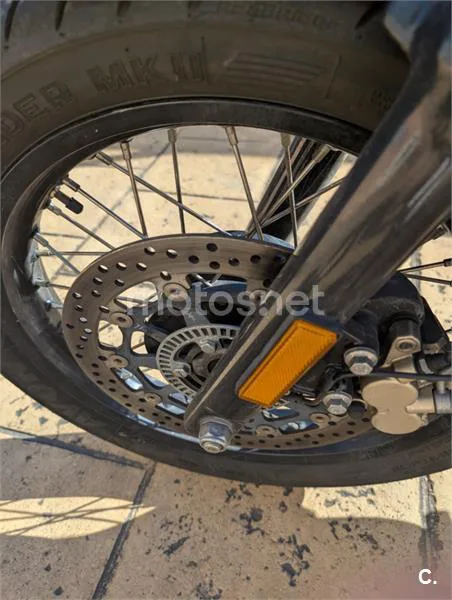 Royal Enfield Interceptor 650 - Vista 14