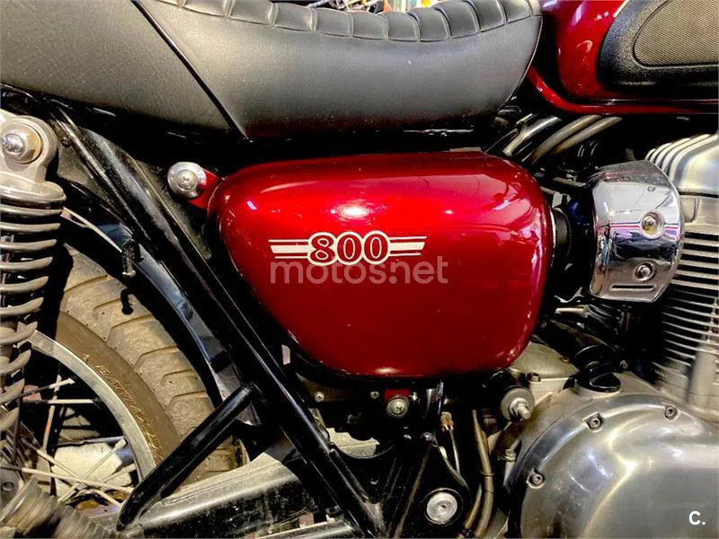 Kawasaki W800 – Vista 18