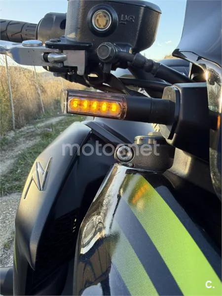 Kawasaki Z 900 – Vista 12