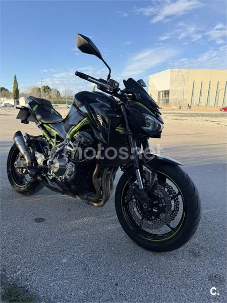 Kawasaki Z 900 – Vista 3