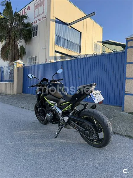 Kawasaki Z 900 – Vista 6