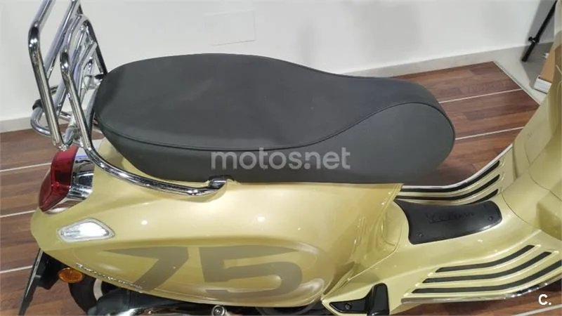 Vespa Primavera – Vista 21
