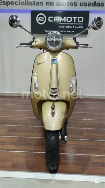 Vespa Primavera – Vista 23