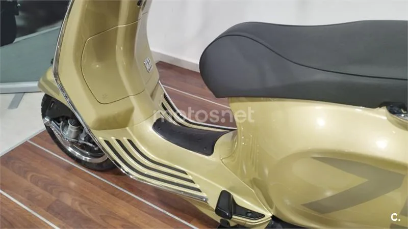 Vespa Primavera – Vista 33