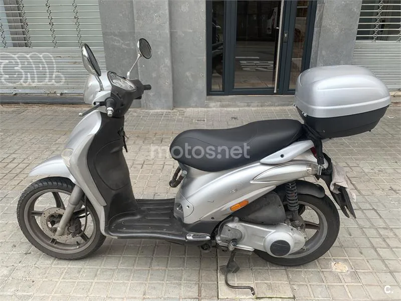 Piaggio LIBERTY 125 4T – Vista 5