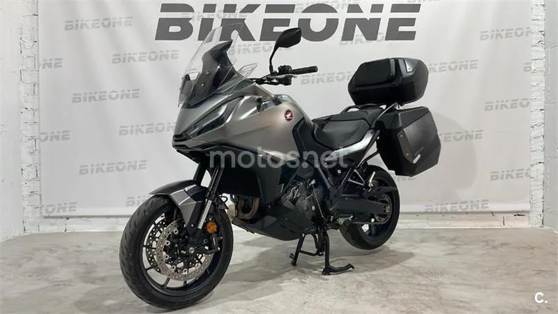 Honda NT1100 – Vista 3