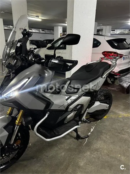 Honda X-ADV – Vista 10