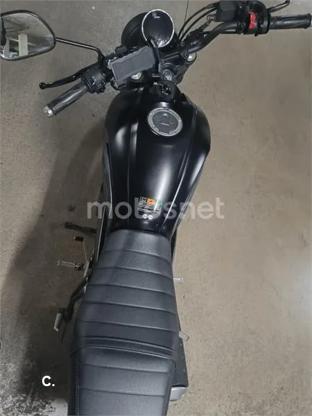 Yamaha XSR 125 – Vista 4