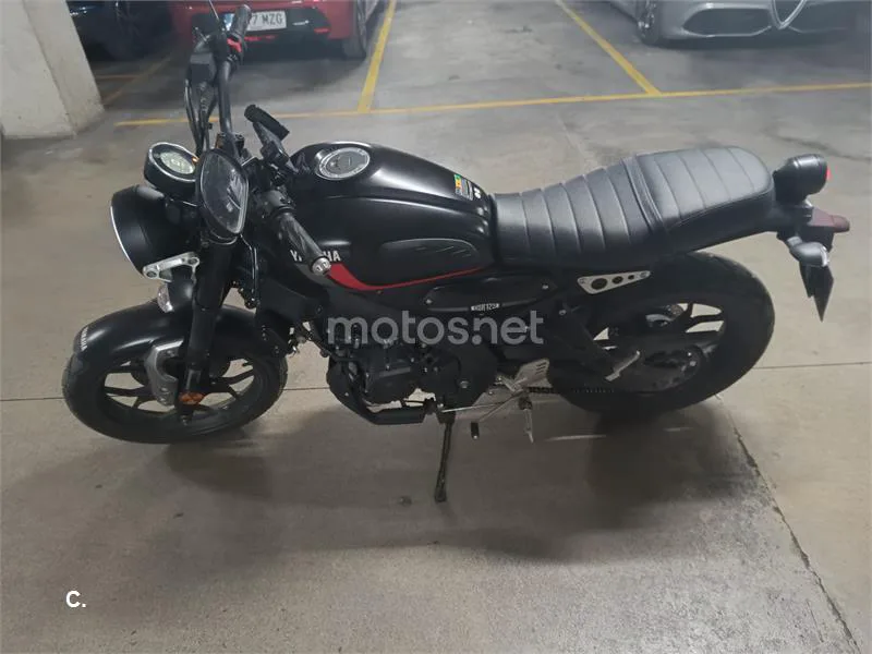 Yamaha XSR 125 – Vista 5