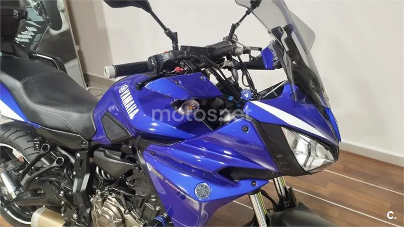 Yamaha Tracer 700 – Vista 19