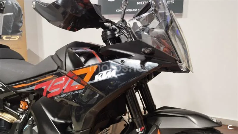 KTM 790 – Vista 16