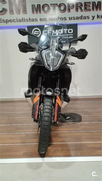 KTM 790 – Vista 21