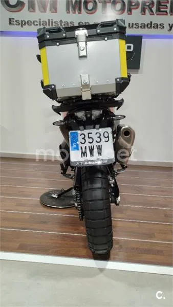 KTM 790 – Vista 37