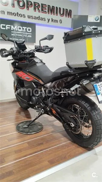 KTM 790 – Vista 39