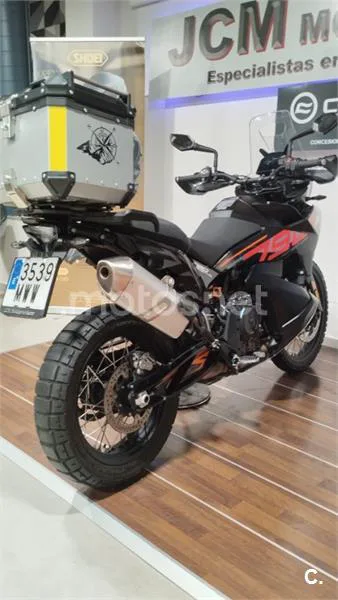 KTM 790 – Vista 40