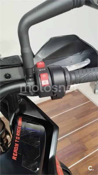 KTM 790 – Vista 43