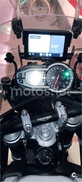 Triumph Tiger 800 XCX – Vista 7