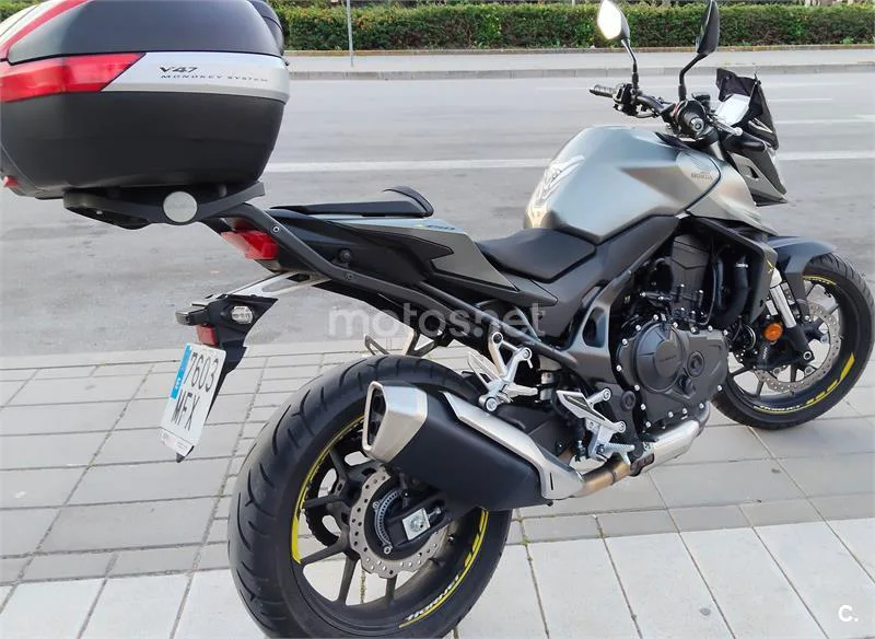 Honda CB 750 – Vista 5