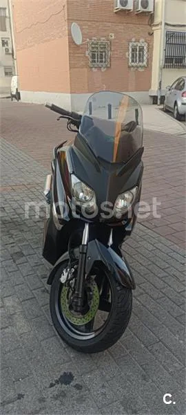 Yamaha XMAX 125 – Vista 3