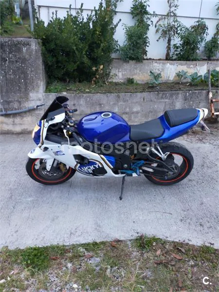 Suzuki GSX R600 – Vista 4