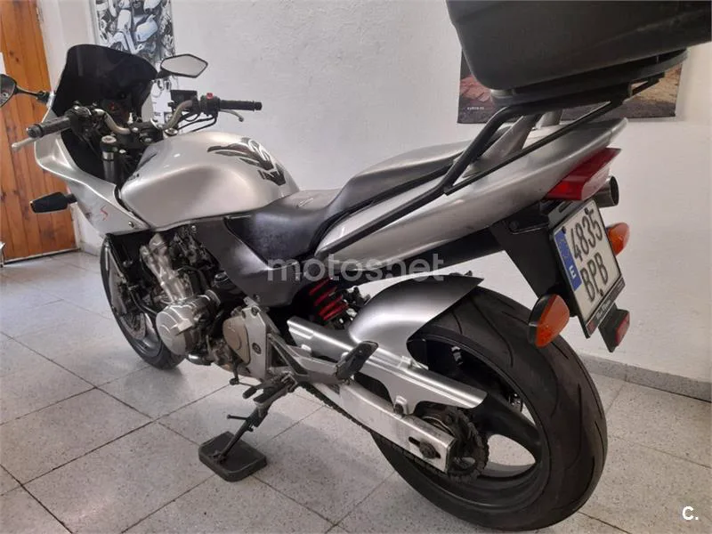 Honda CB 600 S – Vista 5