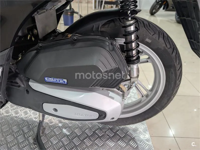 Honda SH 125i – Vista 25
