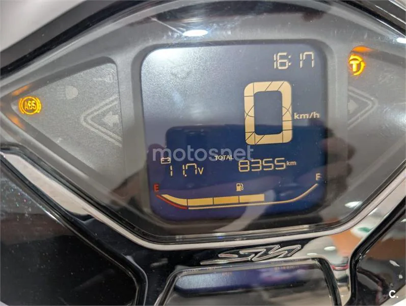 Honda SH 125i – Vista 5