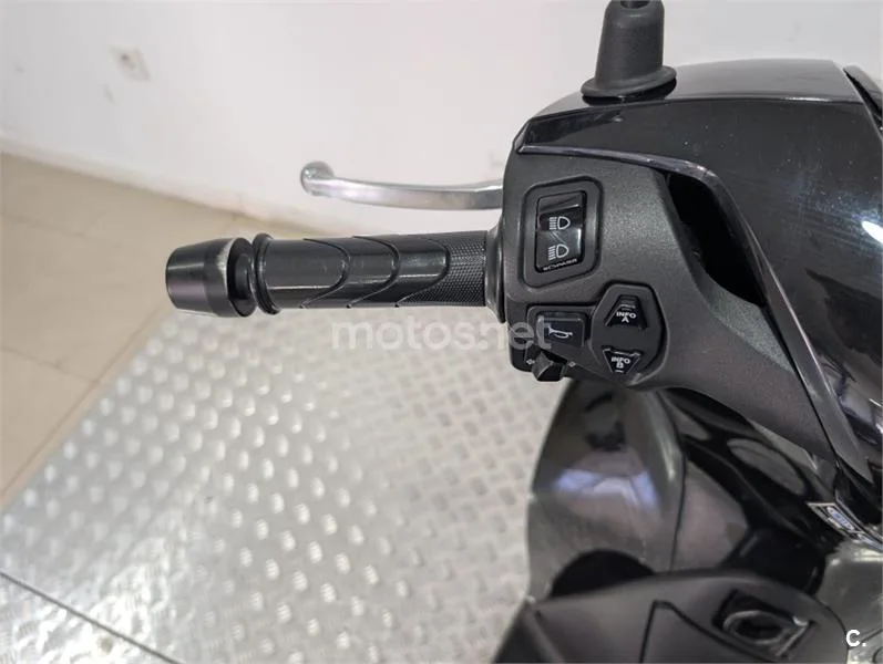 Honda SH 125i – Vista 10