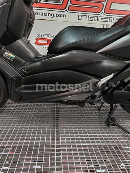 Yamaha XMAX 125 – Vista 19