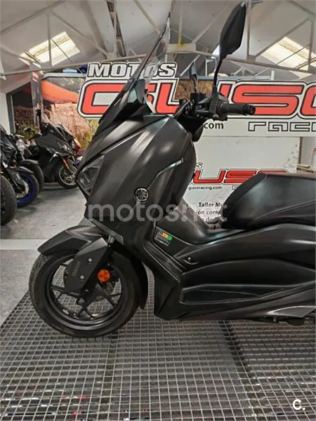 Yamaha XMAX 125 – Vista 20