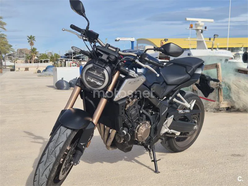 Honda CB 650 R – Vista 7