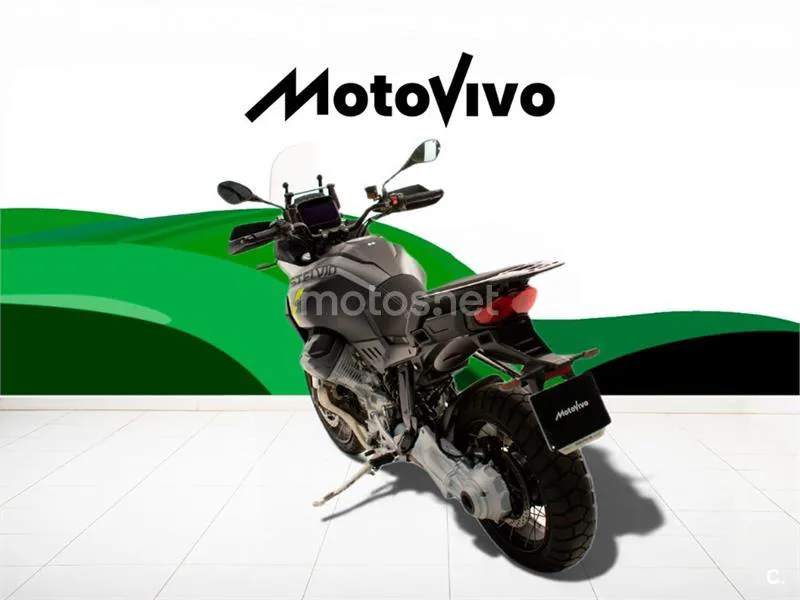 Moto Guzzi Stelvio – Vista 3