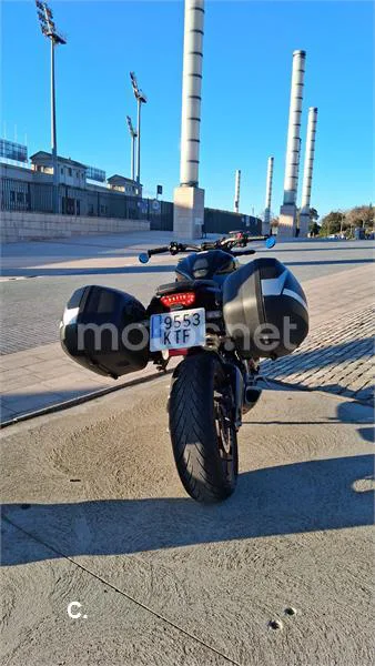 Honda CB 650 R – Vista 4