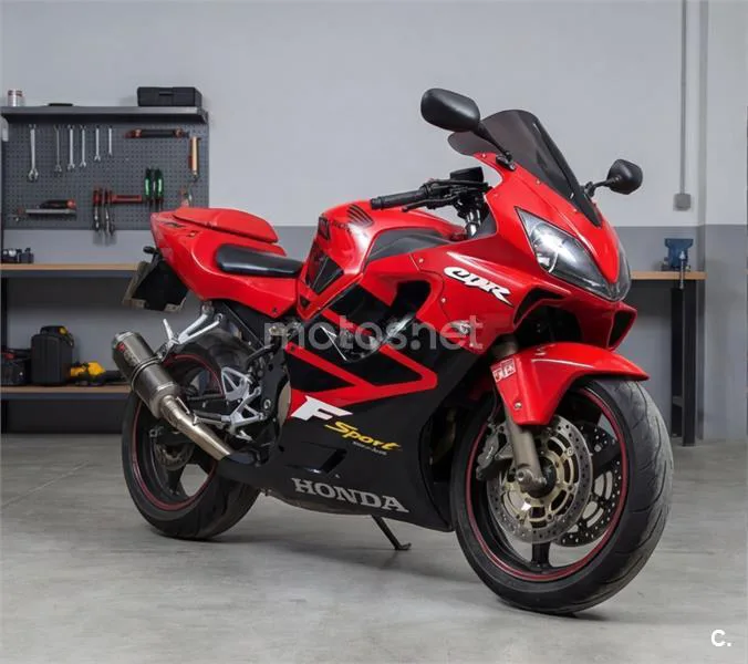 Honda CBR 600F Sport – Vista 7