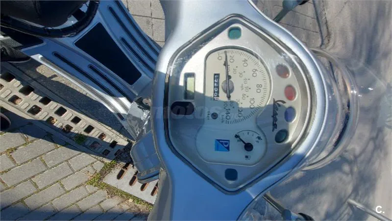 Vespa LX 125 – Vista 5