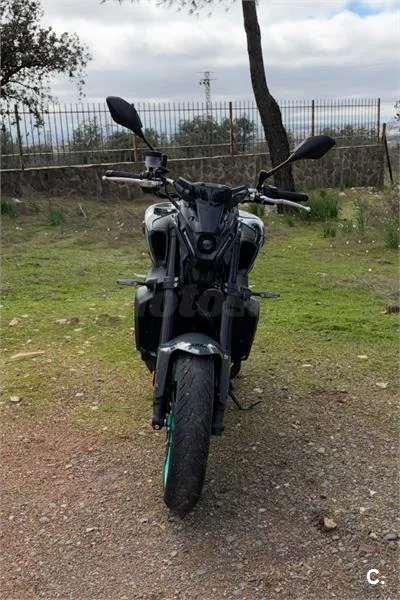 Yamaha MT-09 – Vista 3