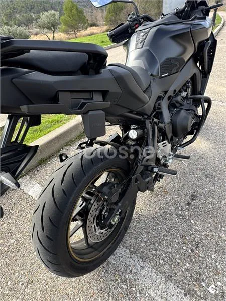 Yamaha Tracer 9 – Vista 7