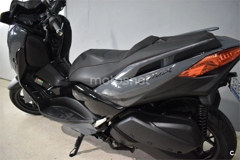Yamaha XMAX 300 – Vista 3