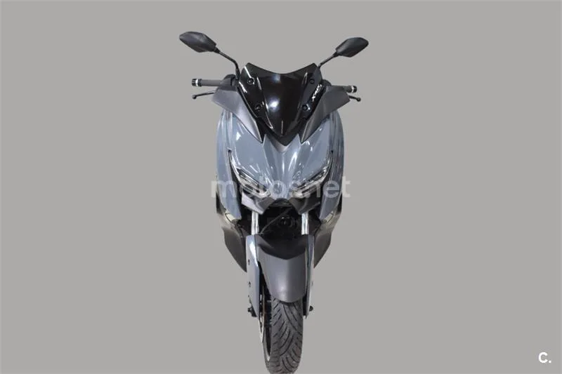 Yamaha XMAX 300 – Vista 5