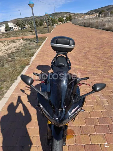 Yamaha Fazer 8 – Vista 11