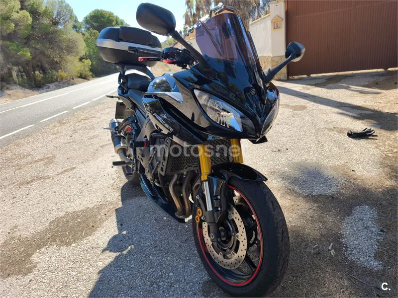 Yamaha Fazer 8 – Vista 32