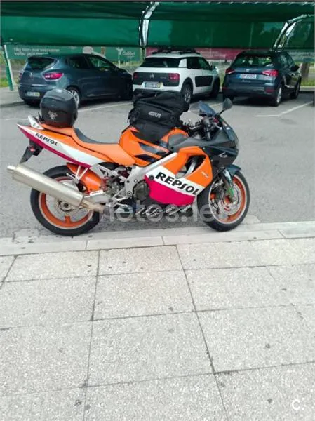 Honda CBR 600F – Vista 4