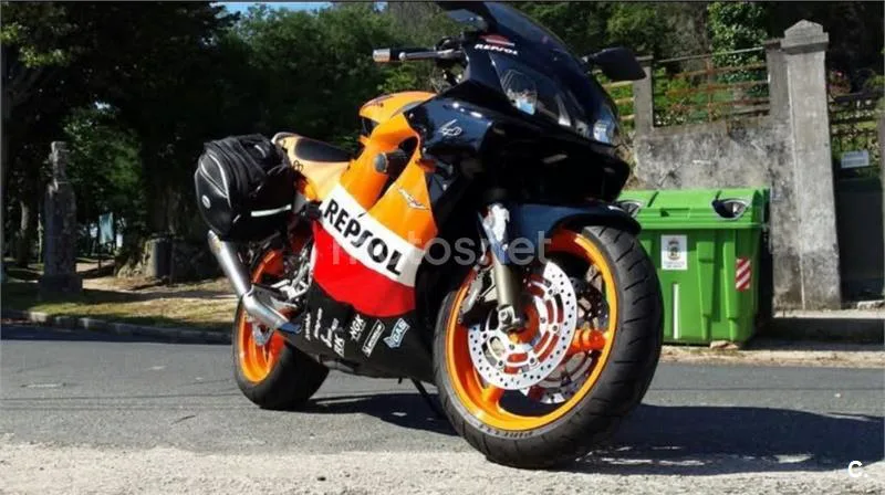 Honda CBR 600F – Vista 10